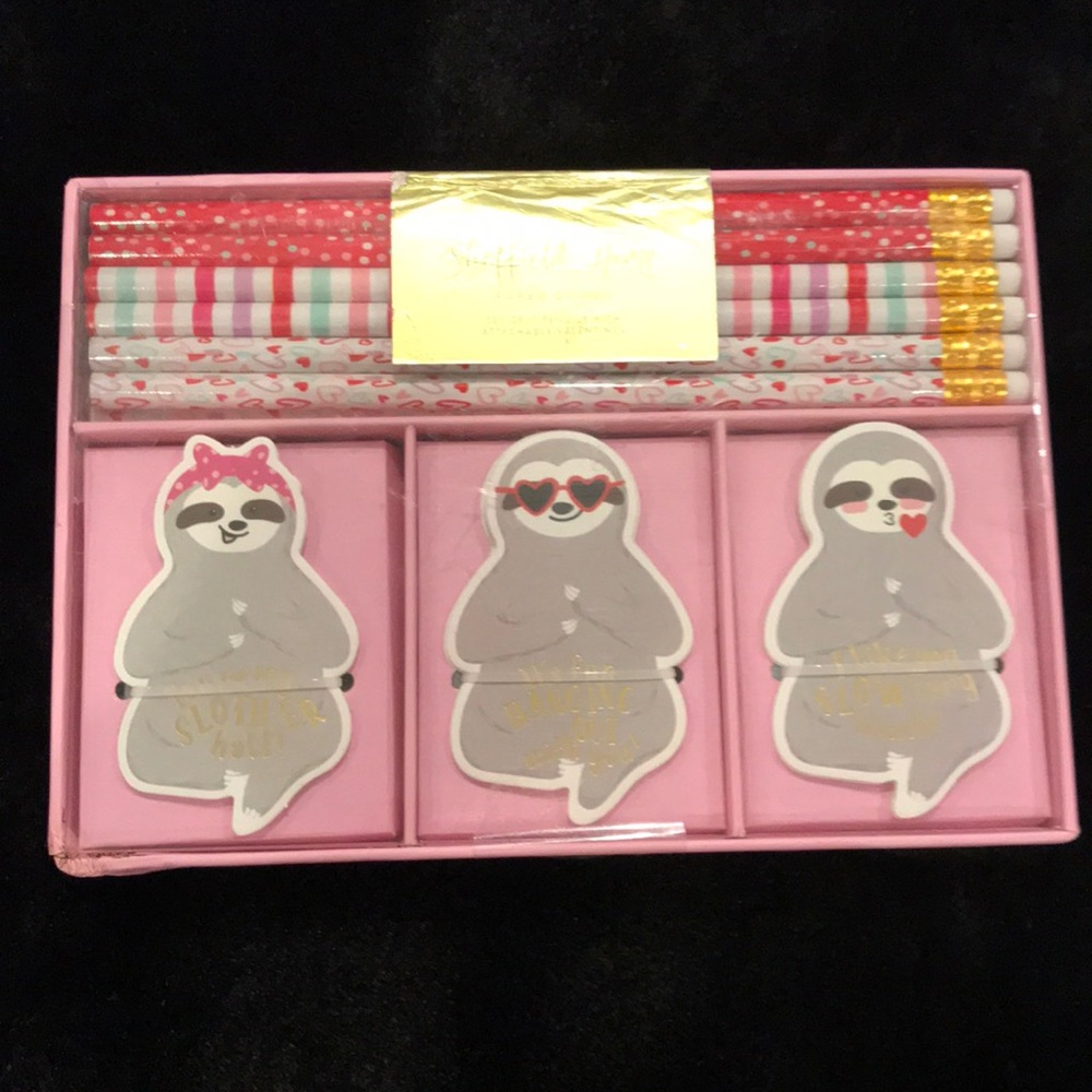 Brand new Sheffield Home paper goods